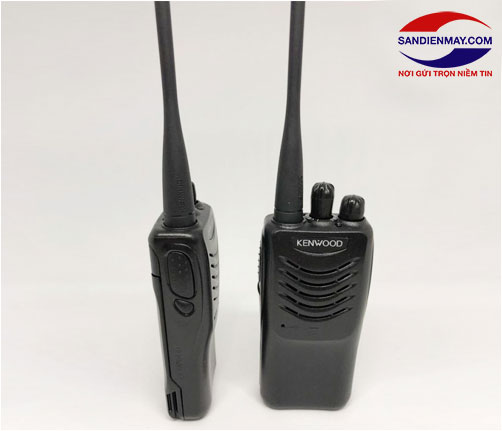 Máy bộ đàm cầm tay Kenwood TK-2000